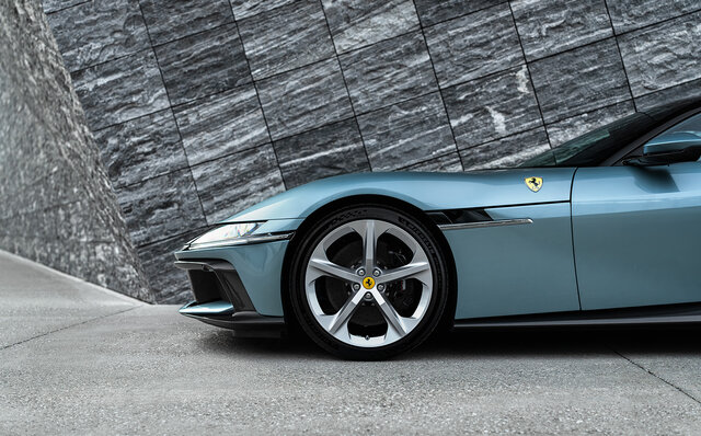 “12気筒”をその名に冠した最新のV12グランツーリズモ「12チリンドリ」がジャパンプレミア|Ferrari “12気筒”をその名に冠した最新のV12グランツーリズモ「12チリンドリ」がジャパンプレミア|Ferrari