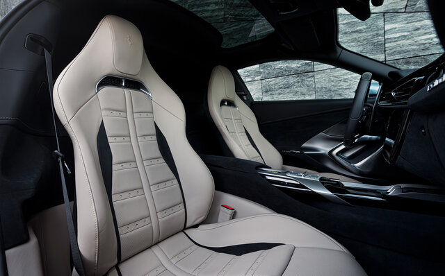 “12気筒”をその名に冠した最新のV12グランツーリズモ「12チリンドリ」がジャパンプレミア|Ferrari “12気筒”をその名に冠した最新のV12グランツーリズモ「12チリンドリ」がジャパンプレミア|Ferrari