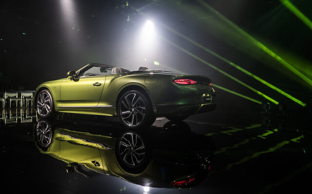 ベントレー史上もっともパワフルなコンチネンタルGTがジャパンプレミア