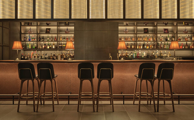 刻々と移ろう東京タワービューとエネルギッシュなライブキッチンに魂が心地よく揺さぶられる体験を｜JANU TOKYO