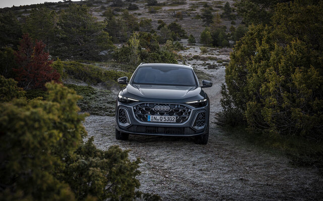 アウディのミッドサイズSUV「Q5」が第3世代へと進化|Audi アウディのミッドサイズSUV「Q5」が第3世代へと進化|Audi