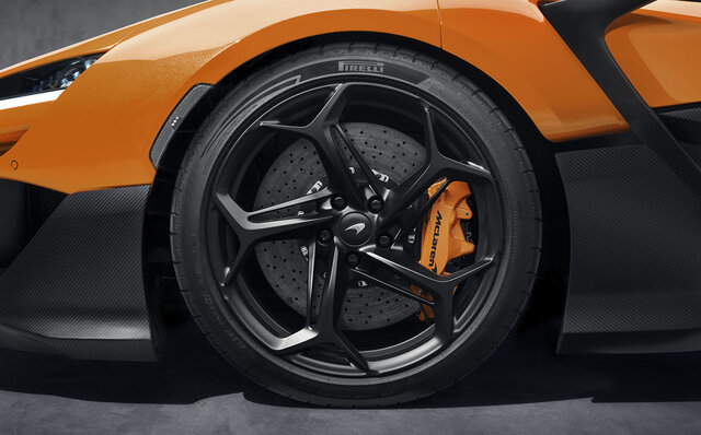 マクラーレン史上最大のパワーを誇る“究極のスーパーカー” マクラーレン「W1」がデビュー|McLaren マクラーレン史上最大のパワーを誇る“究極のスーパーカー” マクラーレン「W1」がデビュー|McLaren
