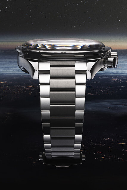 オメガ ファースト オメガ イン スペース