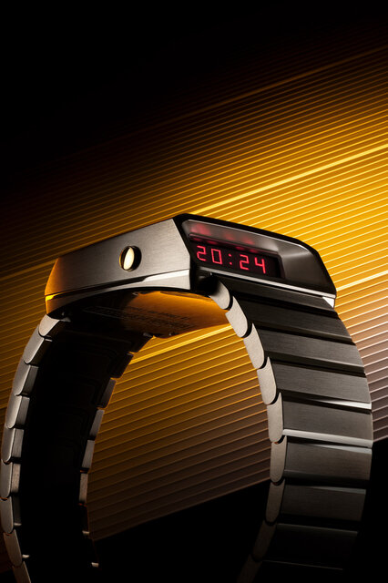 Girard-Perregaux｜ジラール・ペルゴ キャスケット 2.0 チタン＆ゴールド