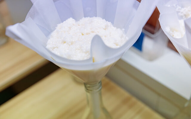 ラグジュアリー日本酒の開拓者たち──SAKE HUNDREDと楯の川酒造、「百光」進化の軌跡 ──