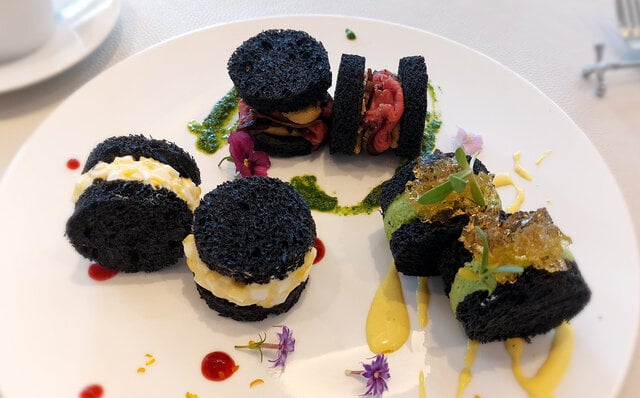 ラ・メゾン・ド・ビィ ラ・メゾン・ド・ビィ