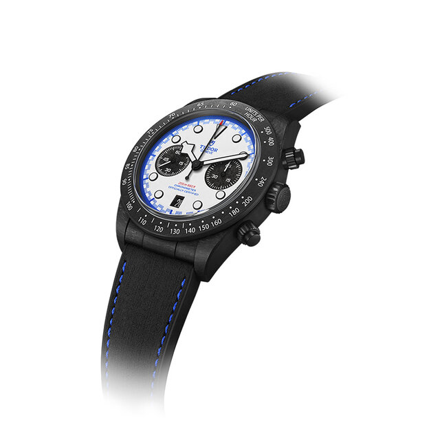 TUDOR｜チューダー ブラックベイ クロノ “カーボン 25”
