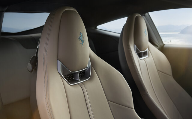 Ferrari Amalfi｜フェラーリ アマルフィ