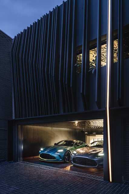 N°001 Minami Aoyama｜ナンバーワン ミナミアオヤマ