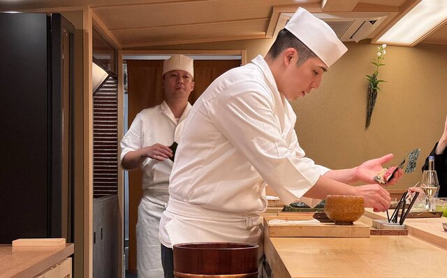 「屋形船」×ミシュラン星付き「鮨」。究極のハイブリッド「鮨 おりがみ」を体験 「屋形船」×ミシュラン星付き「鮨」。究極のハイブリッド「鮨 おりがみ」を体験