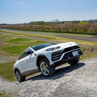 ランボルギーニ ウルスにオフロードで試乗｜Lamborghini