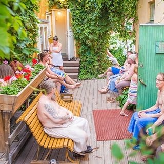 ［短期連載１］フィンランド人と一緒にサウナに入ろう！　SAUNAでマインドフルネスしよう！｜TRAVEL