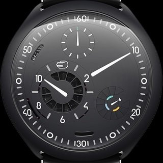 世界初! スマートフォンと連携する機械式時計「Type 2」|RESSENCE