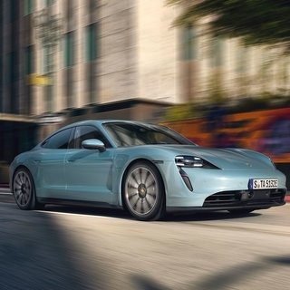 ポルシェ タイカンのエントリーモデル「タイカン4S」デビュー ｜Porsche