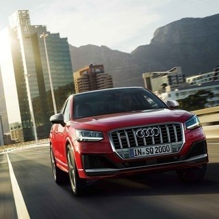 最高出力300psのコンパクトSUV「SQ2」日本上陸｜Audi