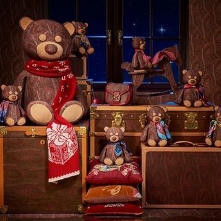 エトロのホリデーシーズン向け限定カプセルコレクション｜ETRO