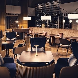 今、訪れるべき東京の最新ホテルレストラン「ザ・スコア・ダイニング」｜EAT