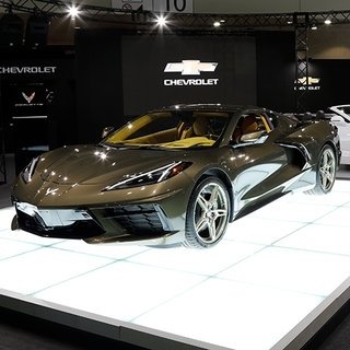 ミドシップに生まれ変わった新型コルベットの予約受付を開始｜Chevrolet