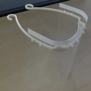 日産が3Dプリンターを活用し医療用フェイスシールドを製造｜Nissan