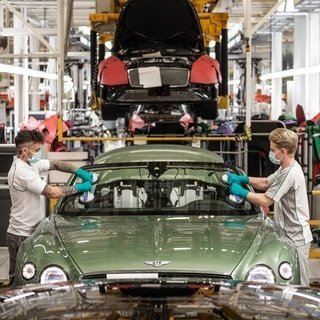 ベントレーが5月11日から生産再開するための今後の指針を発表｜Bentley