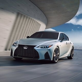 走りもデザインも大幅に進化──マイナーチェンジした新型レクサスISがワールドプレミア|Lexus