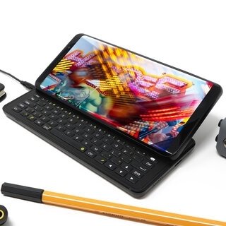 QWERTY配列の物理キーボードを搭載したAndroidスマホが新発売 | F(x)tec 