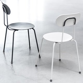 エンツォ・マーリによるチェア「マリオリナ」に特別バージョンが登場｜Magis 