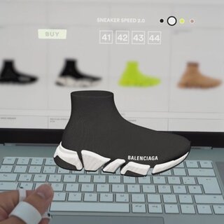 アイコニックなデザインを受け継いだバレンシアガの新作「SPEED2.0」｜BALENCIAGA