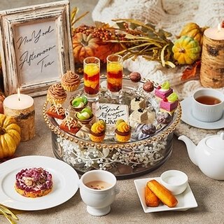 和栗を中心にイチジクなど秋の味覚を贅沢に使用したアフタヌーンティー｜EAT