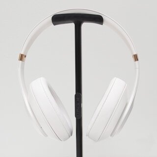 ヘッドホンを美しくディスプレイ。ゴム製フレキシブルヘッドレスト｜Bluelounge