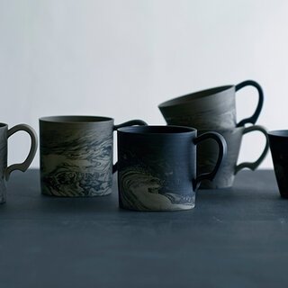 女性彫刻家・ジーナ・クワンのアトリエ、そこで紡がれる物語を形に｜gena kuwan