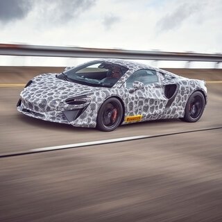 マクラーレン史上最速のハイパーカー「スピードテール」がジャパンプレミア｜McLaren