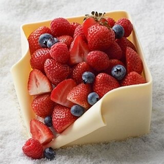 小人数でも楽しめるコンラッド東京のクリスマスケーキ｜CONRAD TOKYO