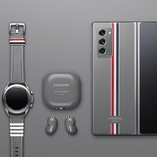 Galaxy とトム ブラウン のコラボレーション第二弾「Galaxy Z Fold2 Thom Browne Edition」が日本上陸|Galaxy×THOM BROWNE