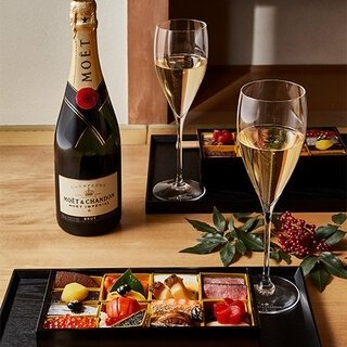 「モエ アンペリアル」と個室会席 北大路が手掛けるおせちが楽しめるセットが登場｜MOËT & CHANDON