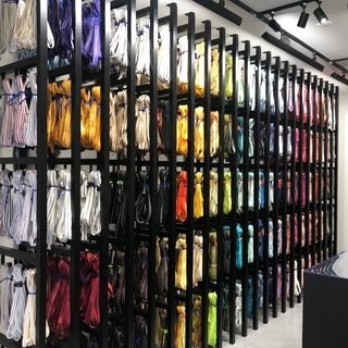 業界初。YKKファスナー専門のクリエイター向けショールーム｜SANKYO FASTENER