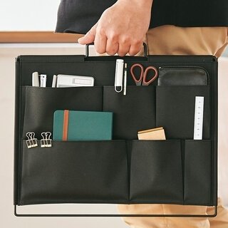 頻度の高い道具を可視化して収納。新ブランドが提案する「ツールスタンド」｜SPOT