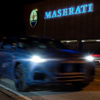 従業員の個人SNSからの拡散!? マセラティ、新型SUV「グレカーレ」のプロトタイプを公開|Maserati