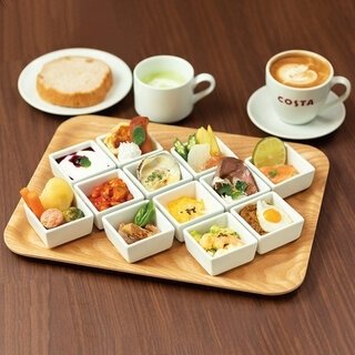 東京・日本橋で、朝から夜まで食べられる「アゴラ・ブレックファスト」｜EAT