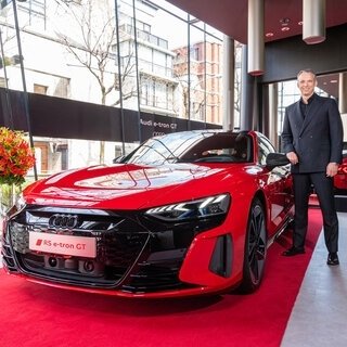 アウディ e-tron GTがジャパンプレミア｜Audi