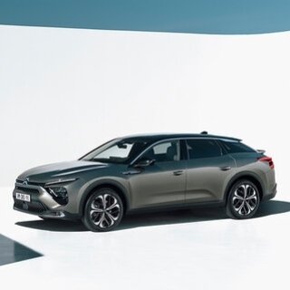 シトロエン、フラッグシップモデルのC5 Xをワールドプレミア|Citroën