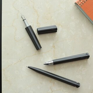 カスティリオーニと盟友が考案した、未発表のライティングツール3種｜EGO.M 