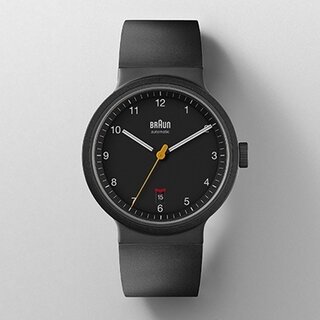 ブランド創立100周年を記念したブラウン初の機械式ウオッチ｜BRAUN