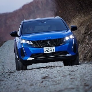 電動化時代の会心作だった──プジョー3008 ハイブリッド4に試乗｜PEUGEOT