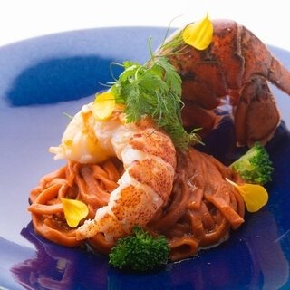 7月限定！　全国26人のシェフによる「オマール海老×スパイス・ハーブ」｜HIRAMATSU