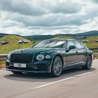 ベントレー フライングスパーにハイブリッドモデル登場｜Bentley