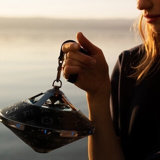 まるでアートピース。ルイ・ヴィトンからポータブルスピーカーが誕生｜LOUIS VUITTON