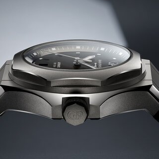 創業230年の節目を祝す新作「ロレアート アブソルート Ti 230」|GIRARD-PERREGAUX