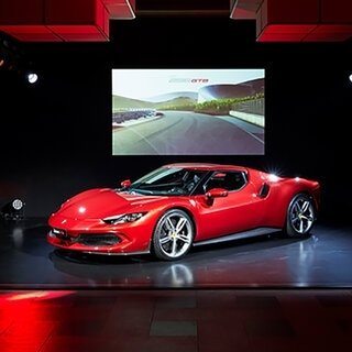 システム最高出力は830cv──フェラーリのV6 PHEVベルリネッタ「296GTB」が日本上陸|Ferrari