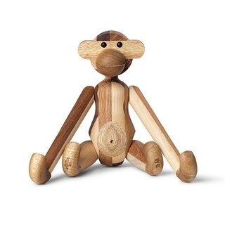 70年を迎えた「木製モンキー」。時代を捉えたサステナブルタイプが登場｜KAY BOJESEN DENMARK